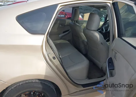 2010 Toyota Prius Iii из США, поврежденный, VIN JTDKN3DU5A0051536